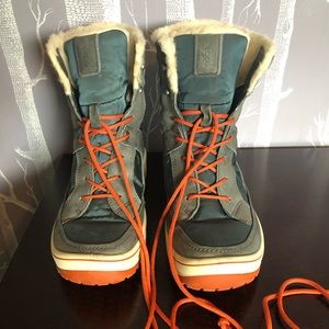 ECCO snow boots size 42
